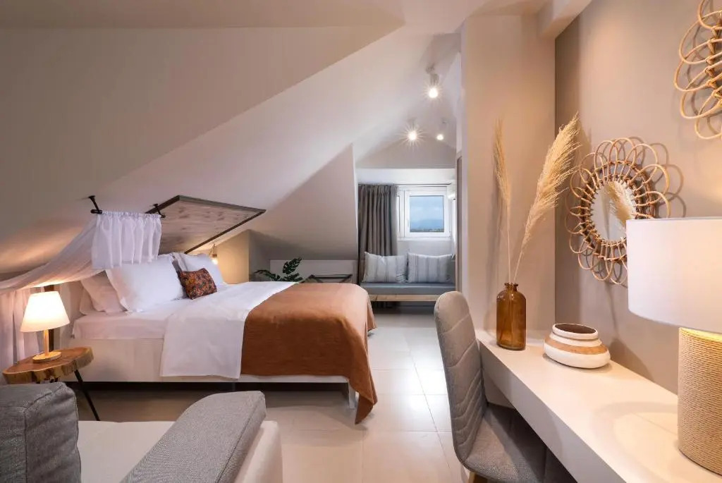 ELLE Rooms & Suites