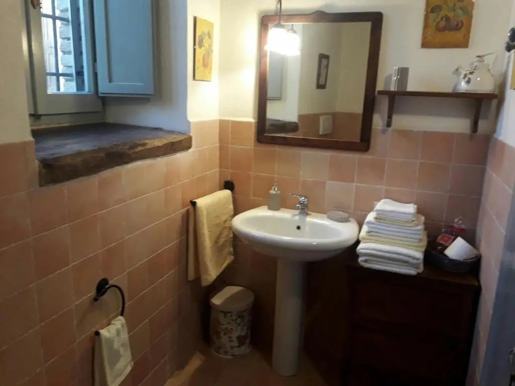Casa vacanze Castello di Beviglie historical apartment for family