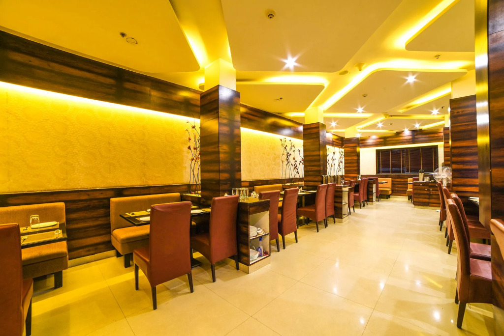Fabhotel Singh Suites