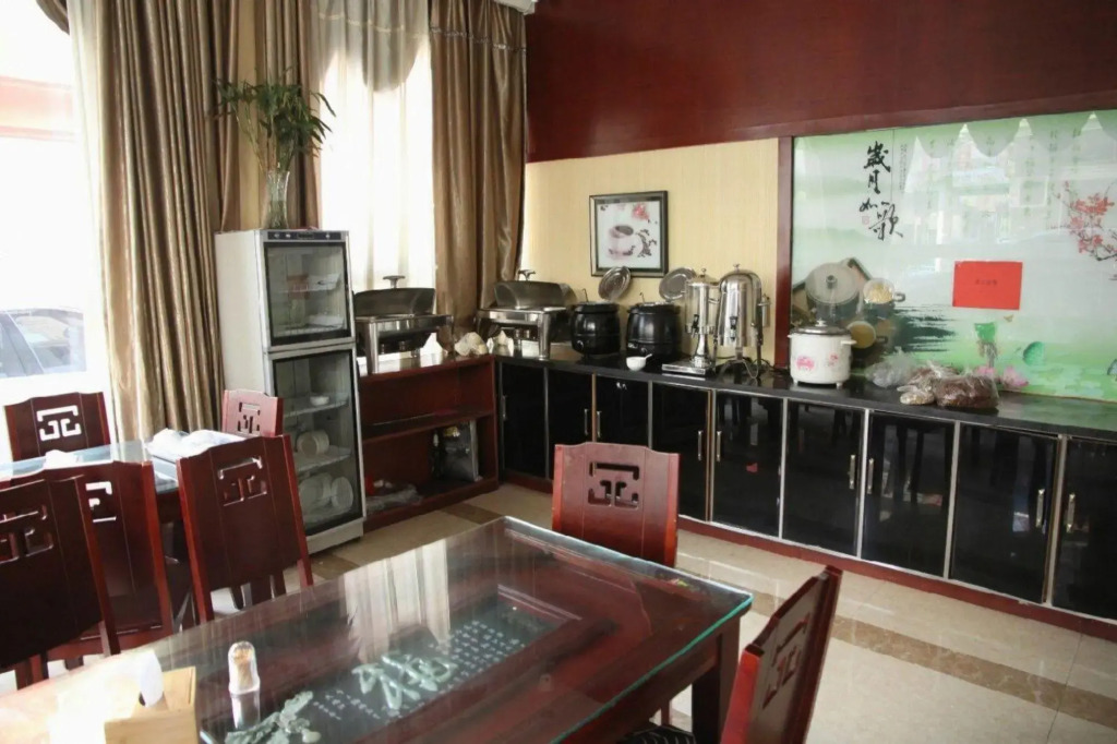 Wenerton Business Hotel