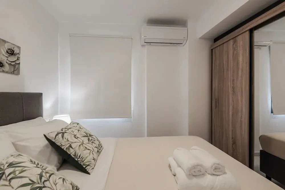 Phaedrus Living: Skiathos Luxury Residences Blu