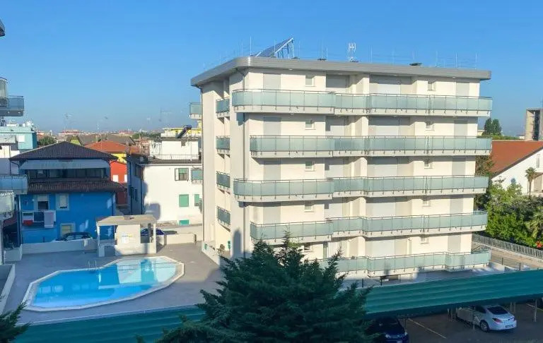Residence Caorle Trilocale Con Piscina