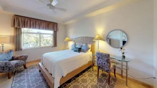 Beachfront 4Br4Ba Sleeps 10, Ocean Views, Steps To Beach