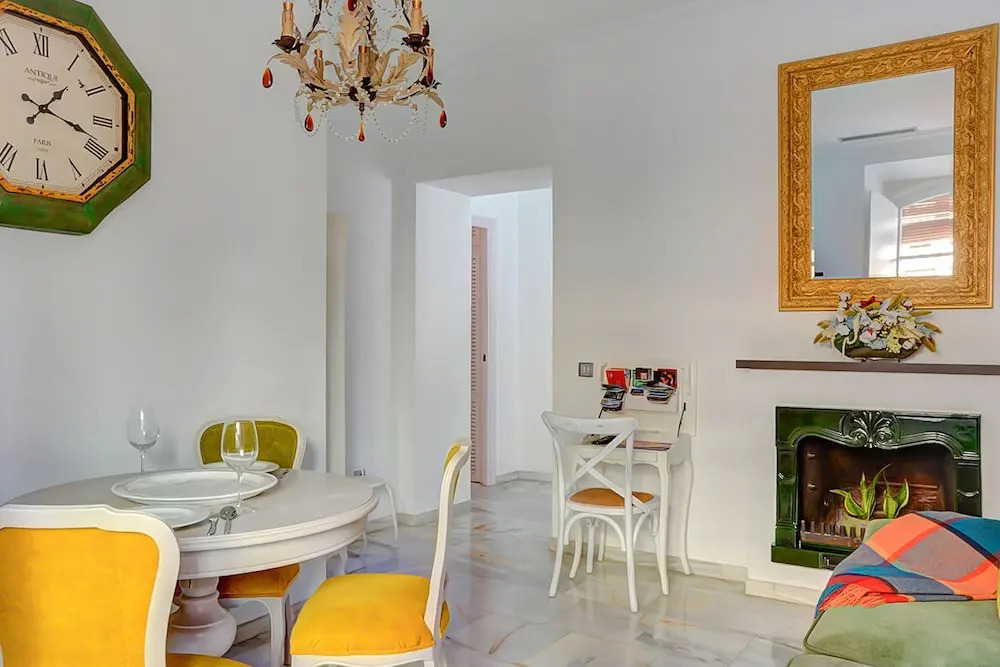Deluxe Apartment Trajano