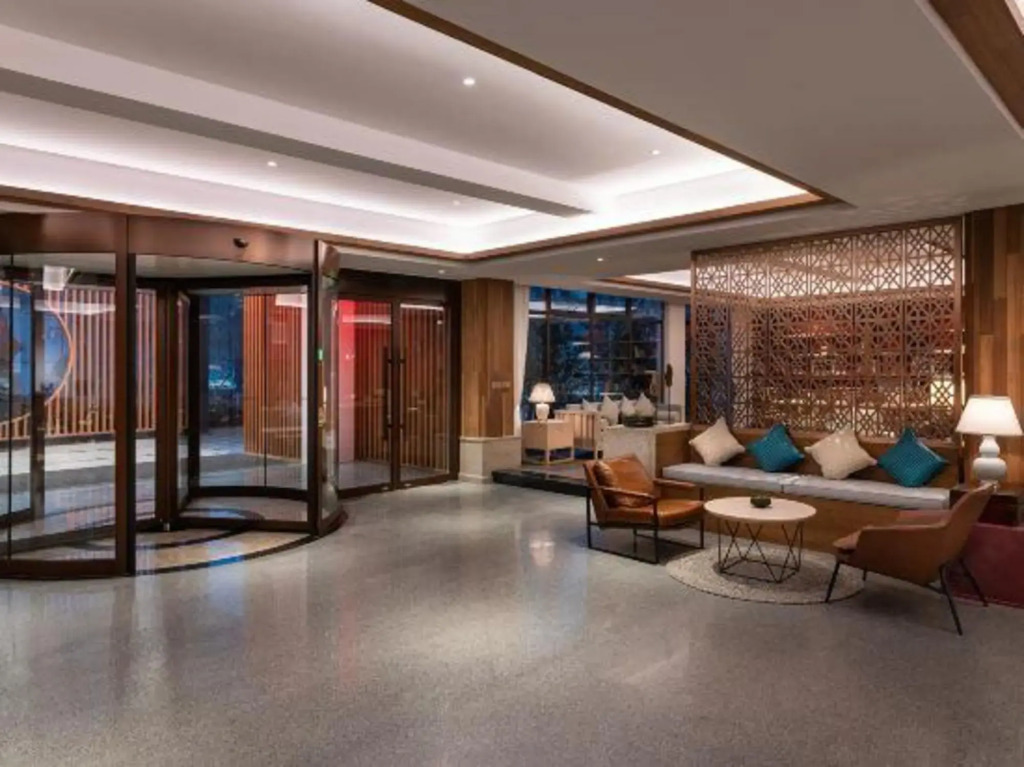 Suzhou Seclusive Tianpingshan Cultural Resort Hotel