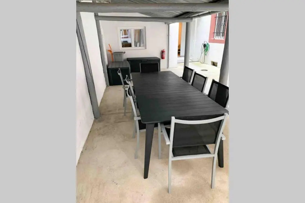 La cour du faubourg 3