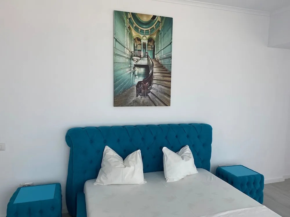 Maritimo ApartHotel