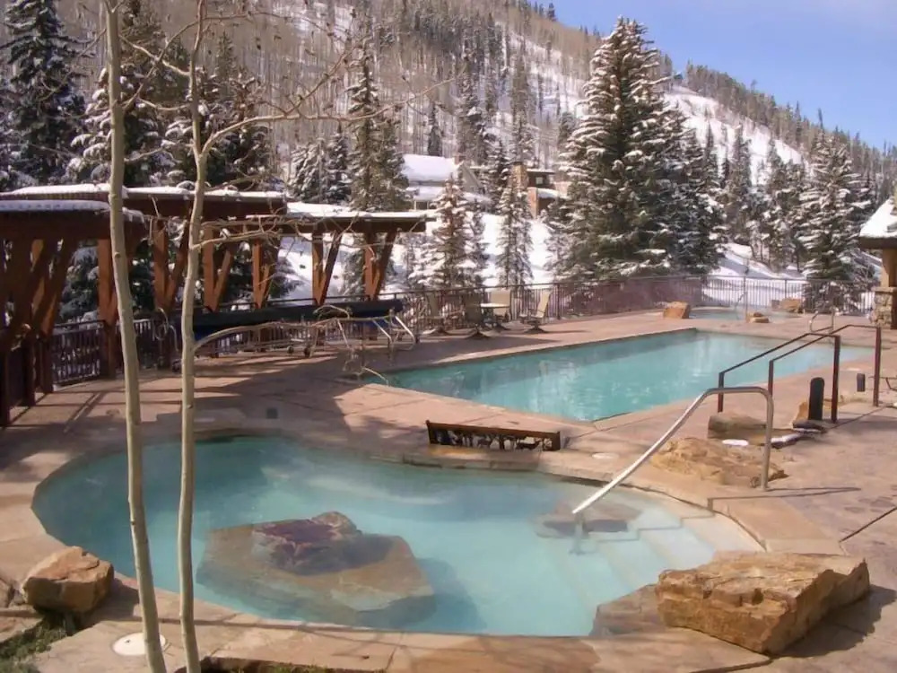 Centrally Located 3 Br In Lionshead Village W Pool, Walk To Lift