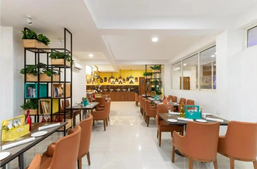 OPO Horizon LYRO, Formerly known as Inde Hotel