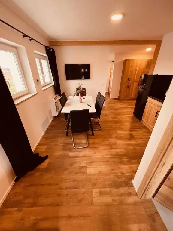 PJ Hotel Cerklje