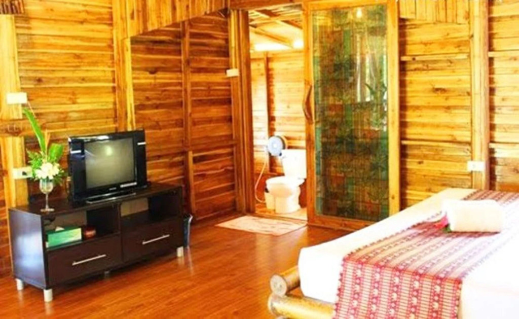 Koh Jum Resort