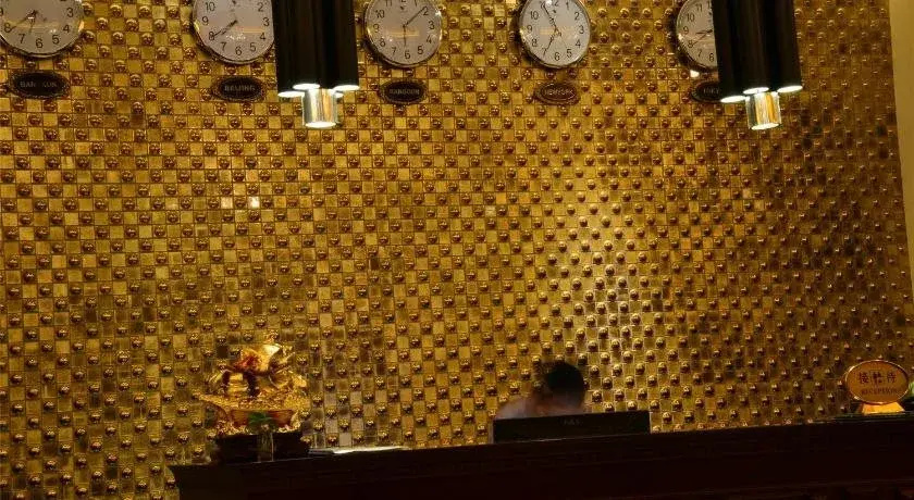 Royal Holiday Hotel