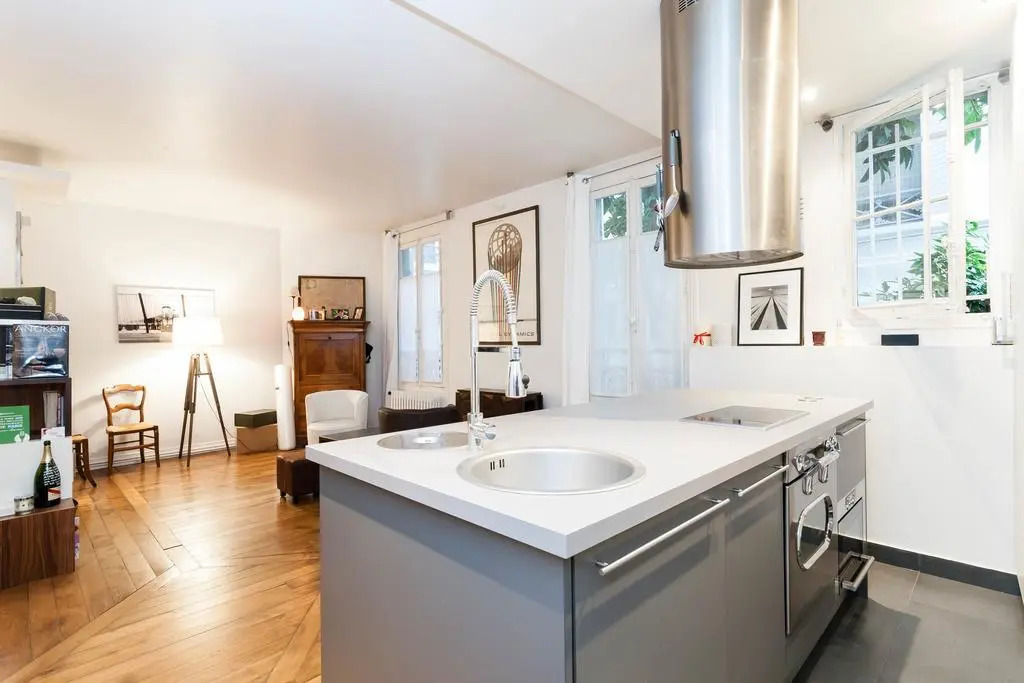Luxury and Comfort Studio Porte Maillot