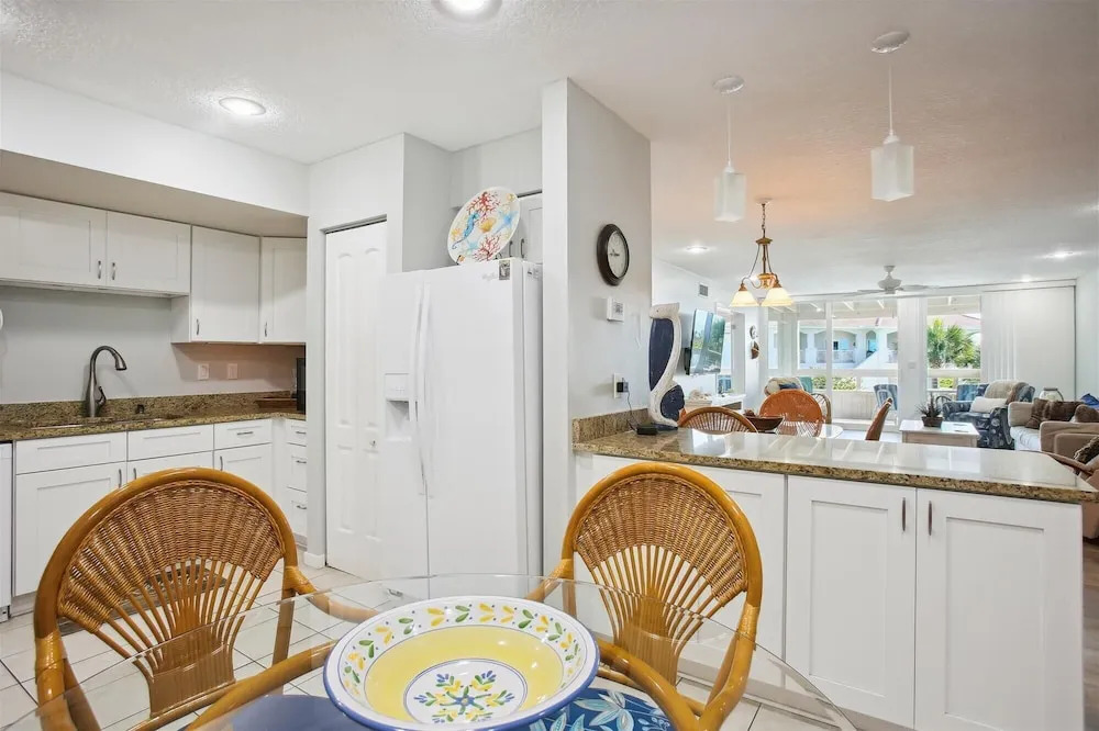 Oceanfront Gem: Elegant 3BR Condo in St. Augustine