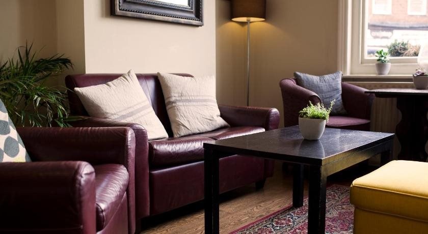 The White Horse Hotel
