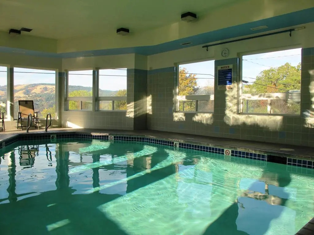 Riverview Lodge