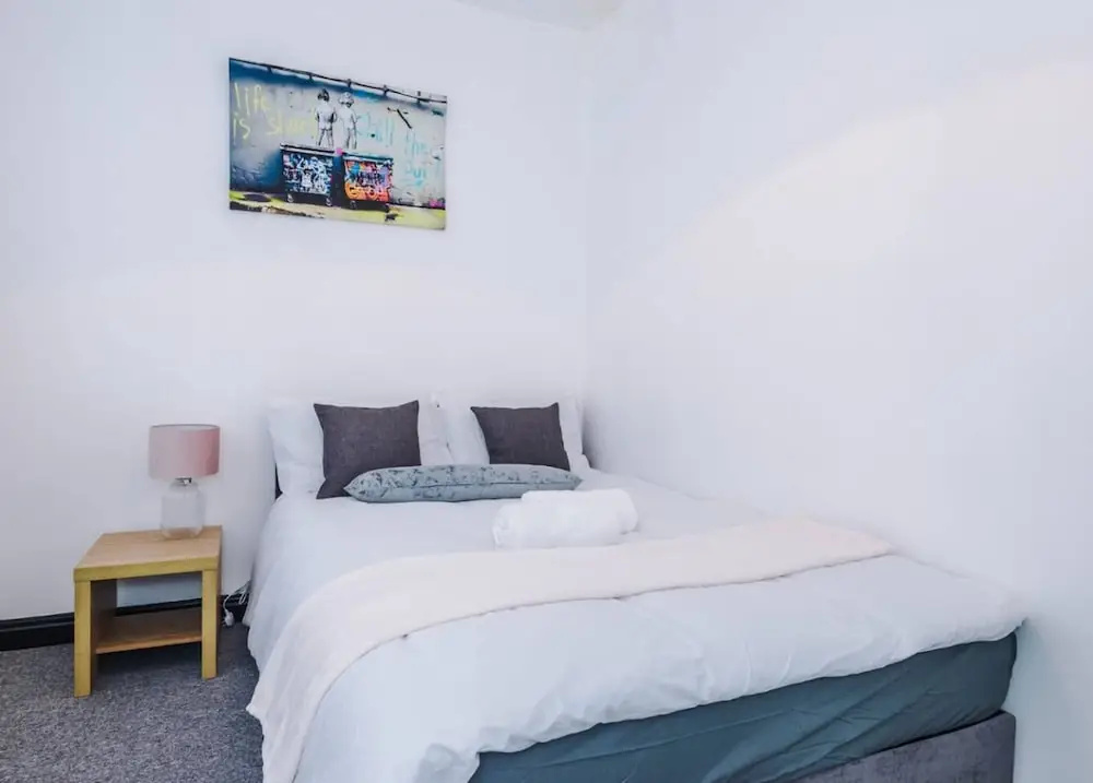 Spacious 6-bedroom Property With Ensuite Perfect for Groups