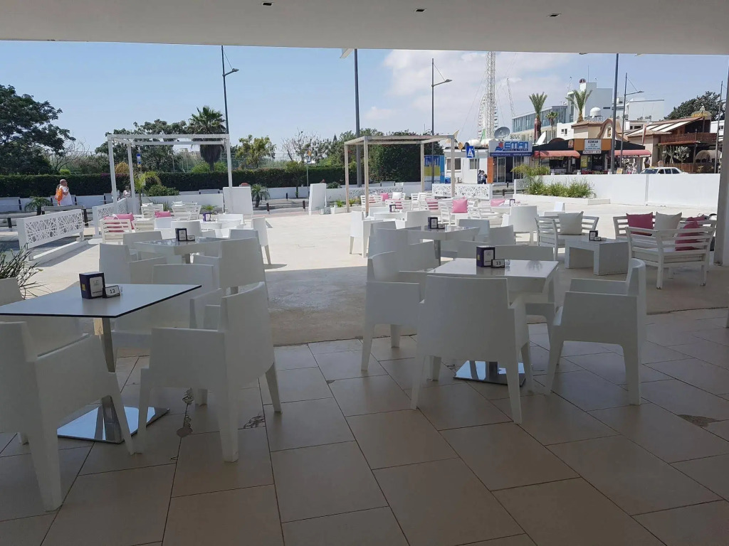 L' Eros Hotel