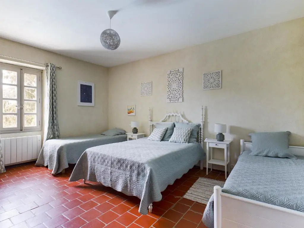 Maison Tarascon, 6 pièces, 8 personnes - FR-1-599-56