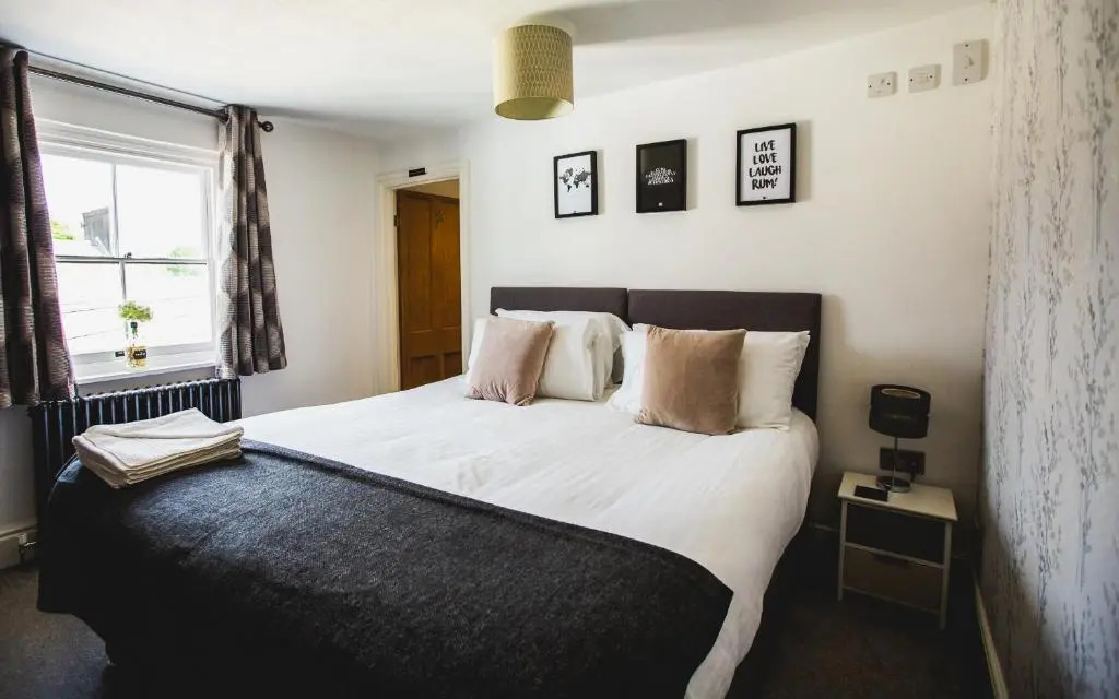 No.8 Accommodation