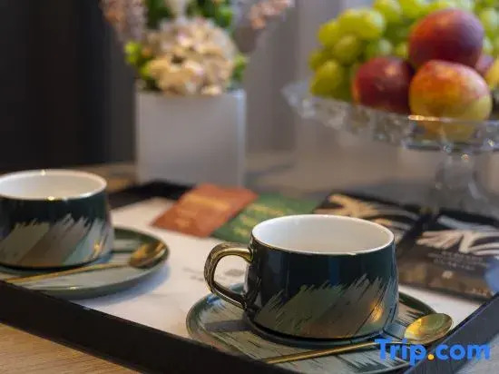 Meihao Lizhi Hotel (Yili Yining Shanghai City Six Star Street Scenic Area Branch)