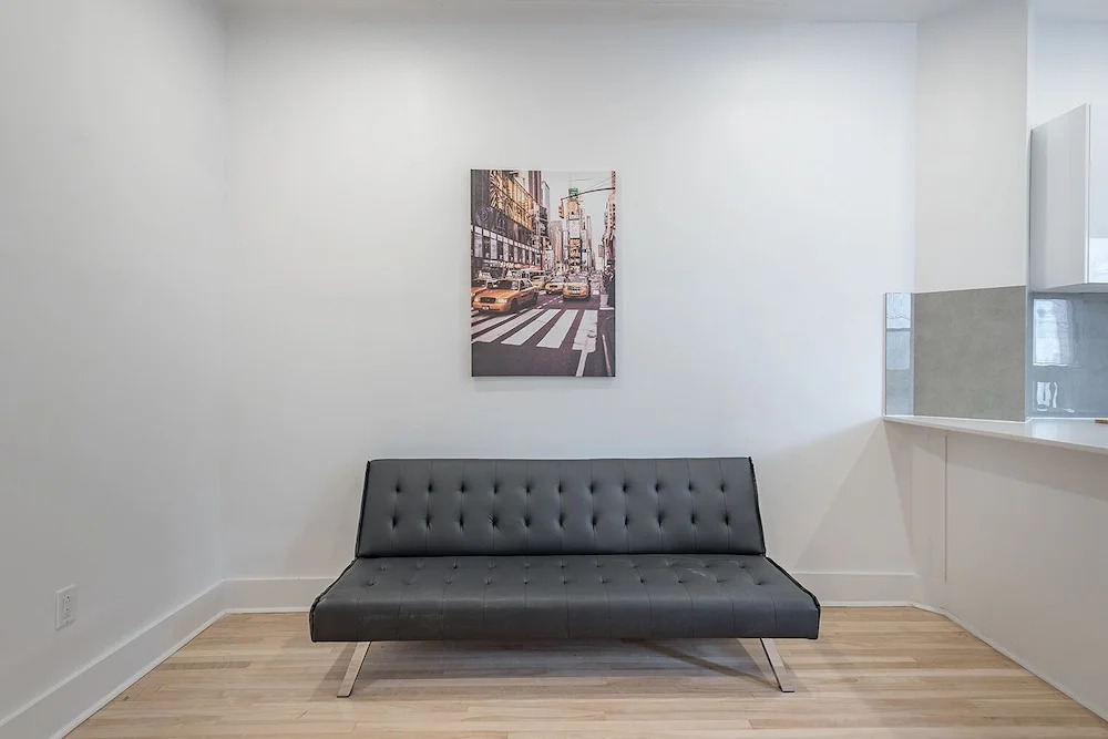 5221 St Urbain