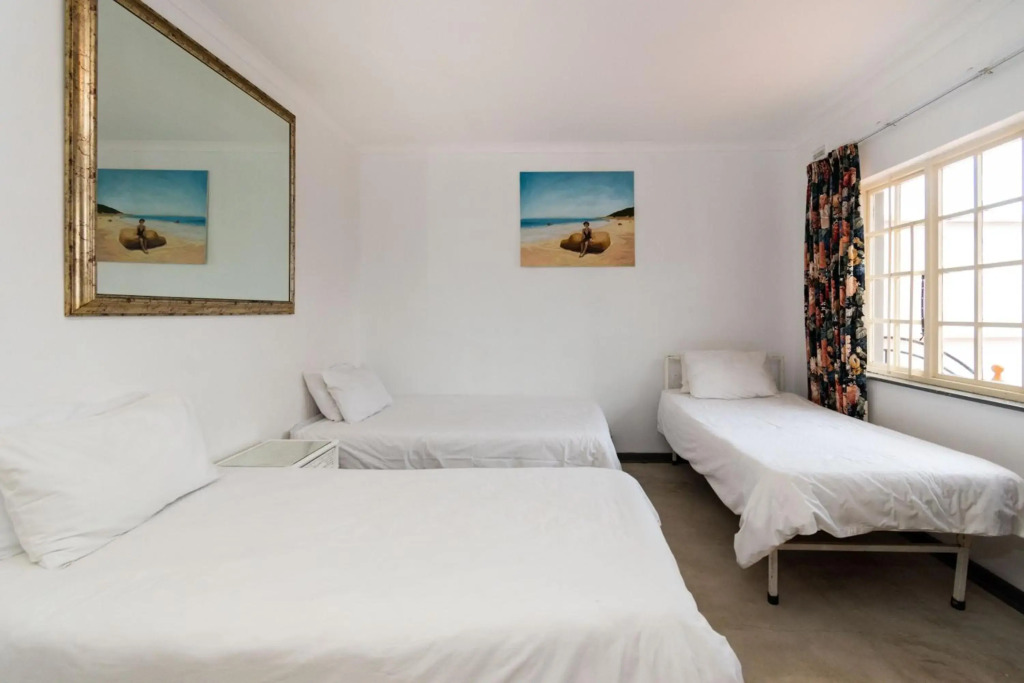 Lagoon Beach House