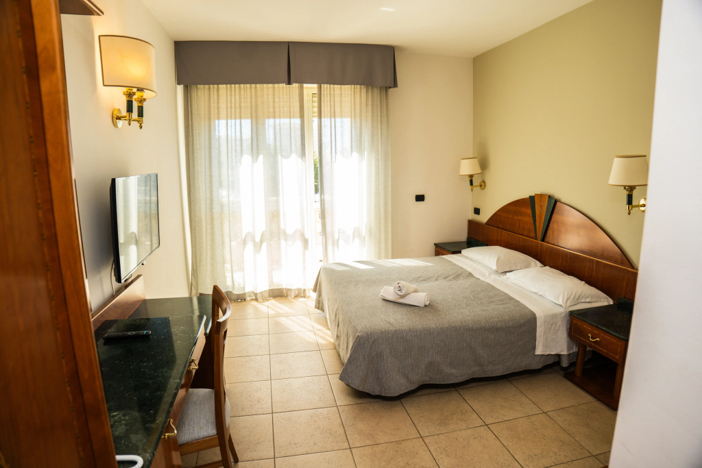 ALI HOTELS - Palace
