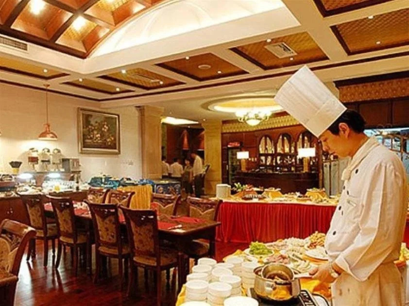 Heizee Hotel