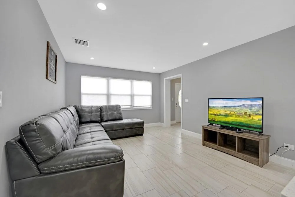 Lake view close to Hard Rock Casino smart TV
