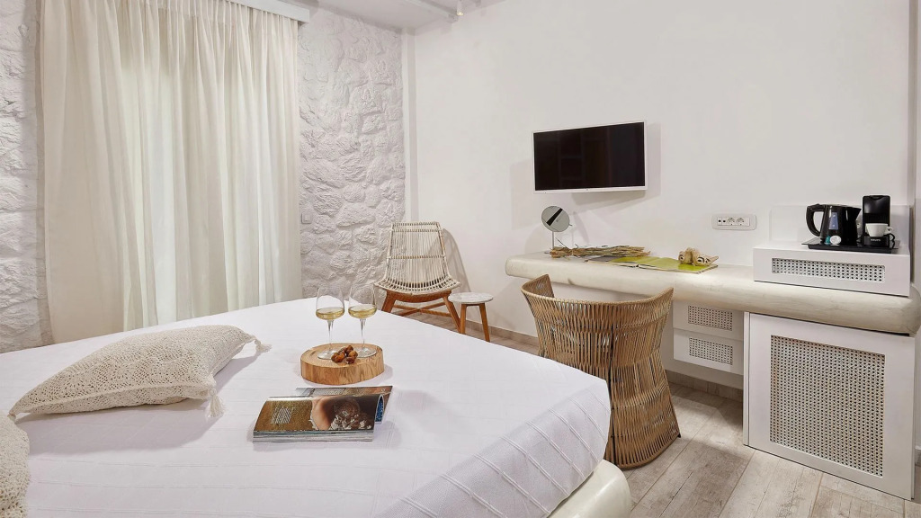 Petri Suites