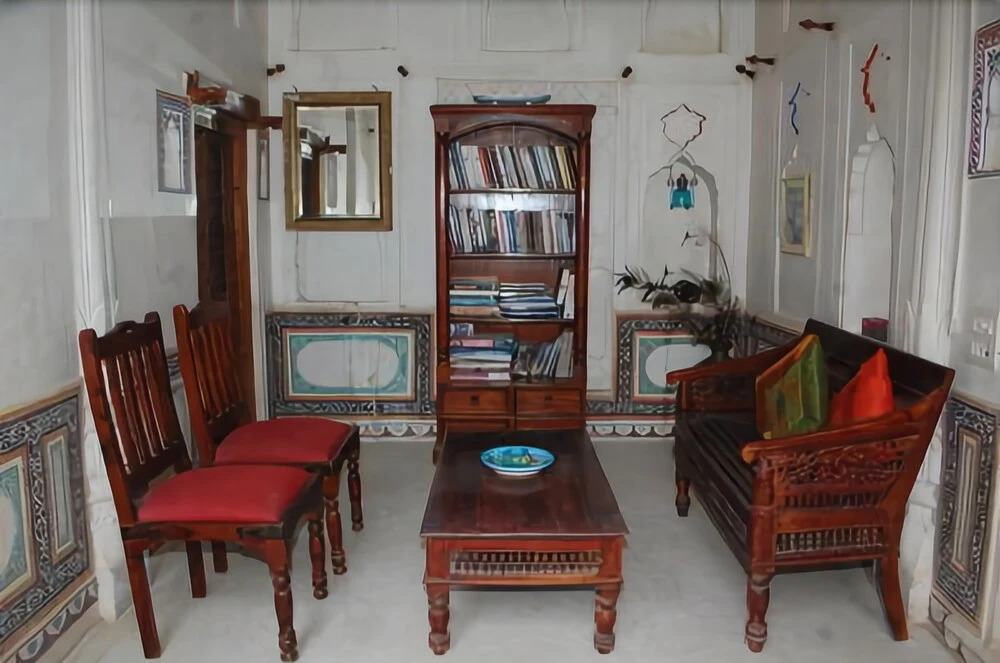Hotel Ramgarh Fresco