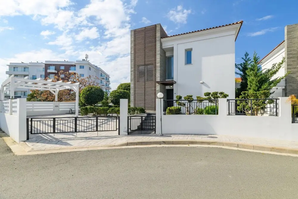 Blue Pelagos Villa in Protaras