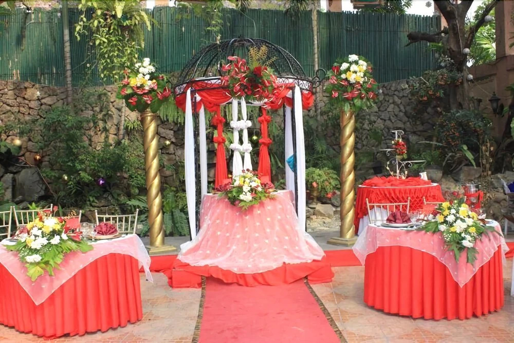 Alessandra Garden