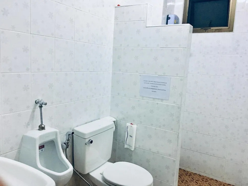 Your Hostel at Chiang Mai - Adults Only