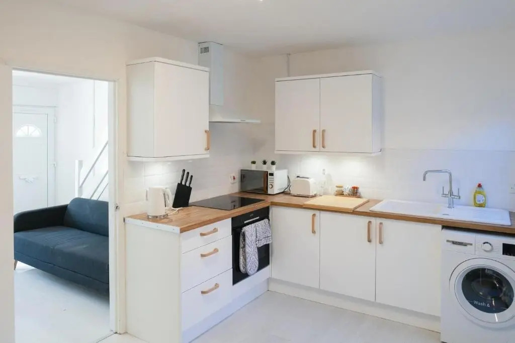 Super Modern 2BD City Center Apartment Belfast