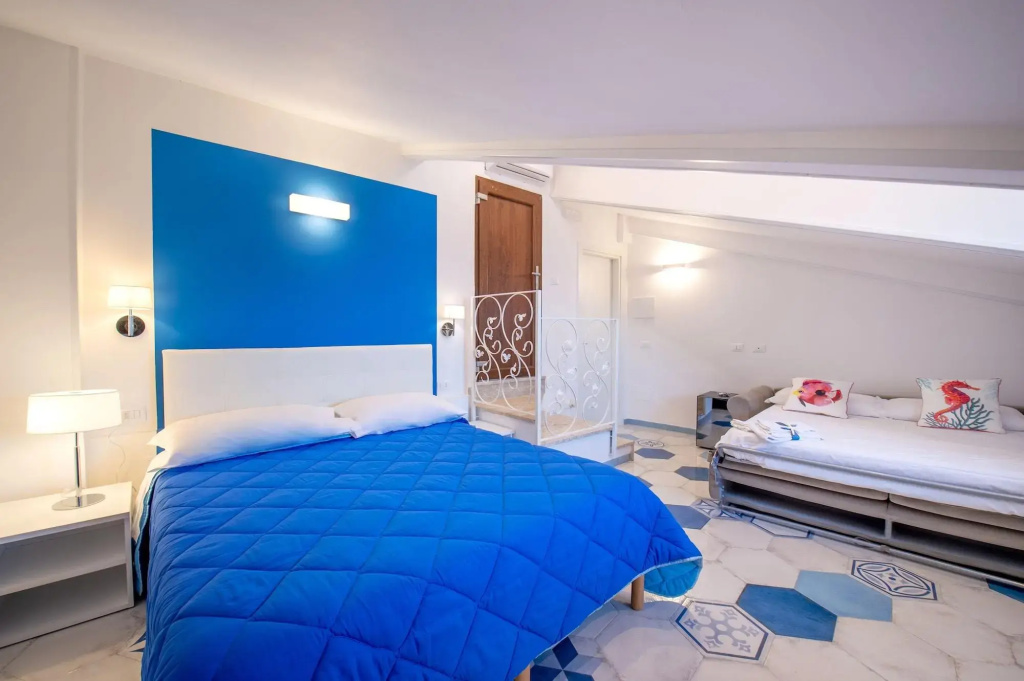Caruso sea view