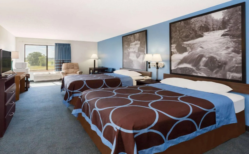 AmericInn by Wyndham Columbus Wisconsin