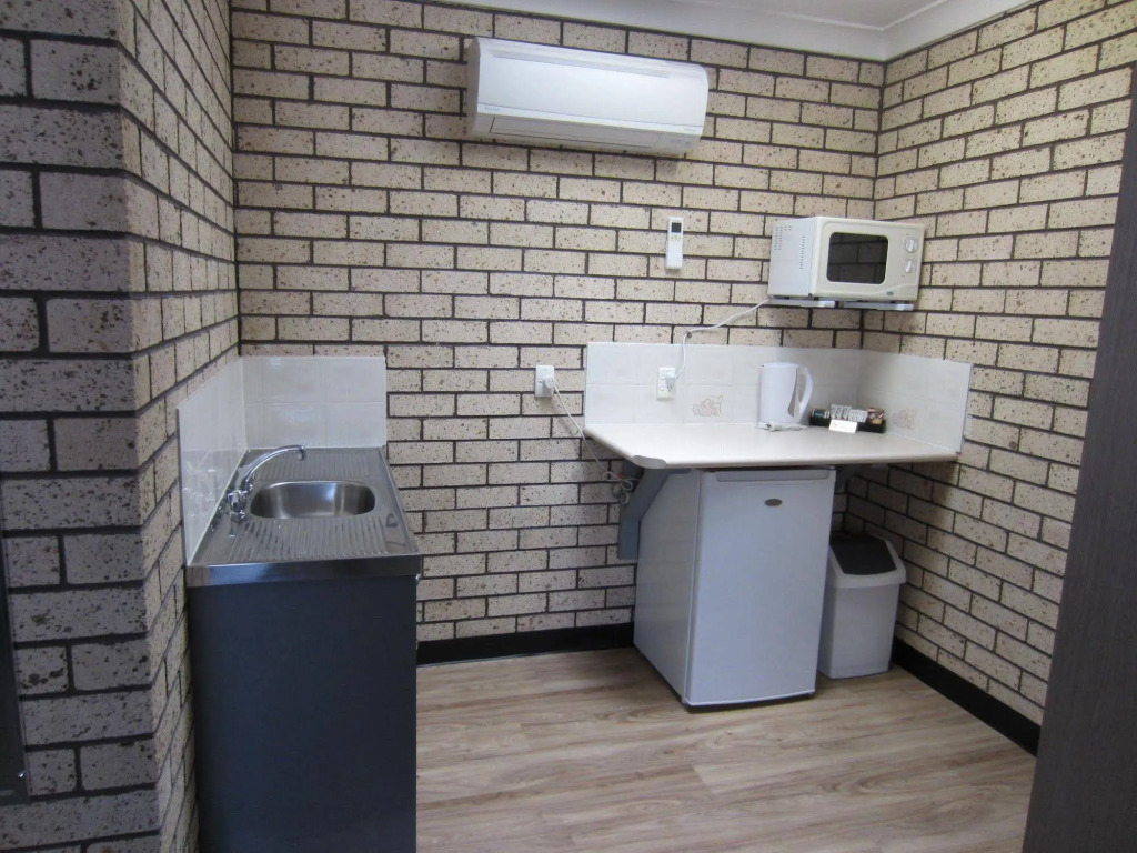 Cowra Crest Motel