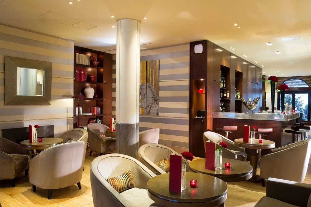 Grand Hôtel Champs-Elysées