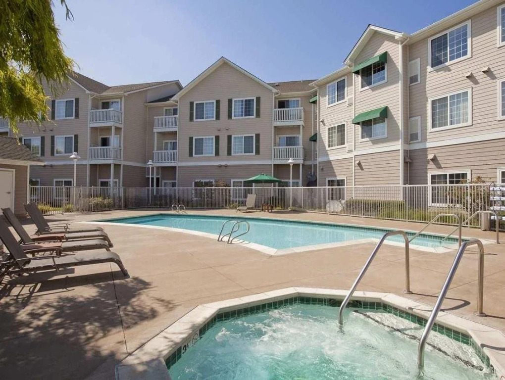 Homewood Suites by Hilton - Oakland Waterfront