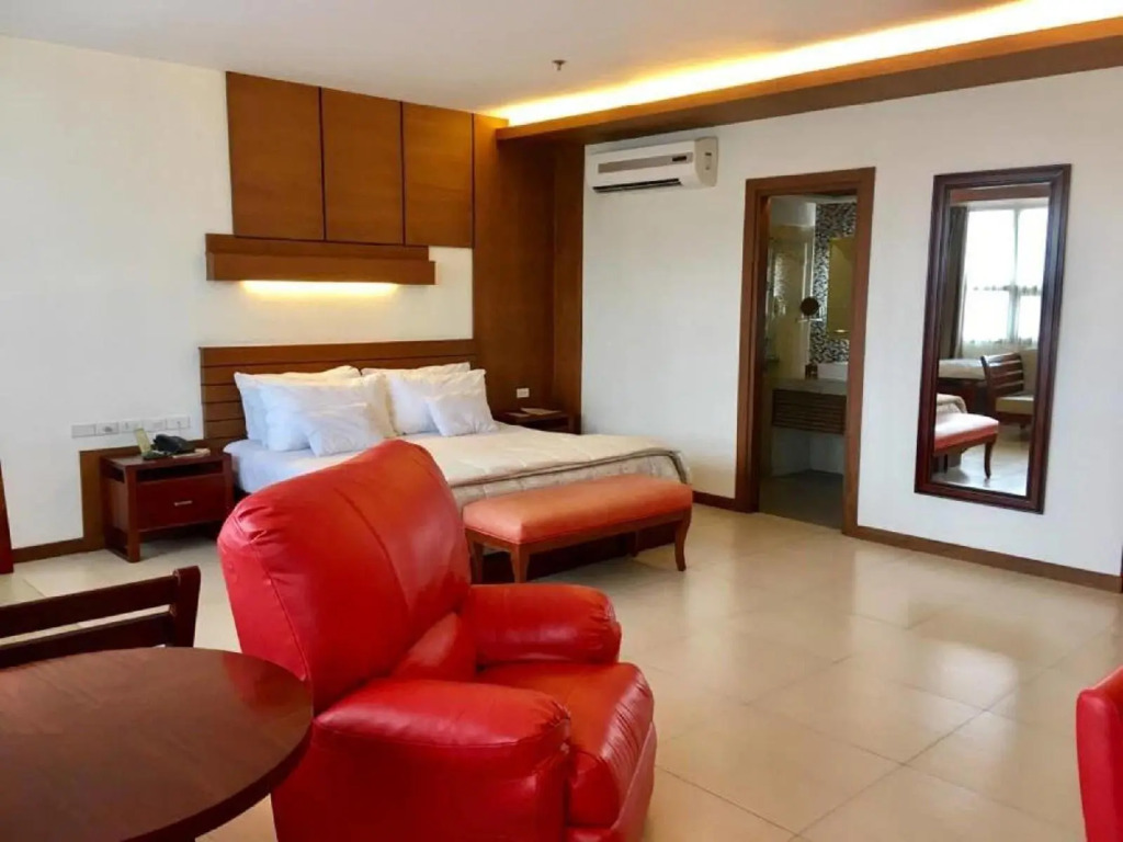 Skinetics Wellness Center Boutique Hotel
