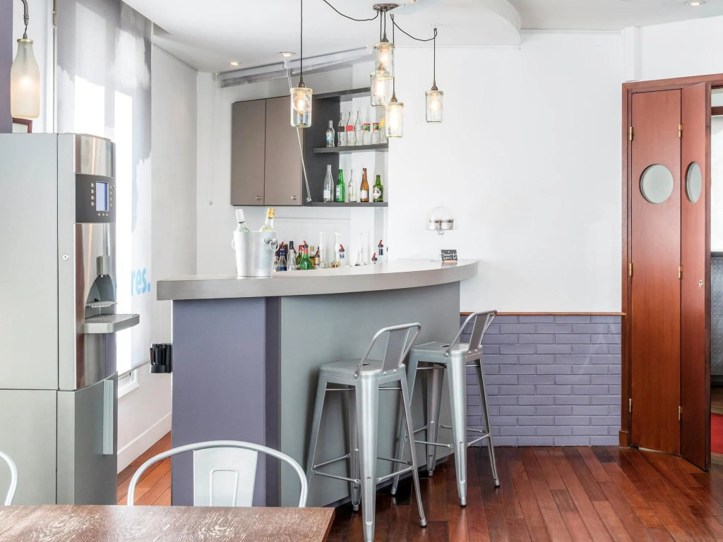 Отель ibis Styles Asnieres Centre