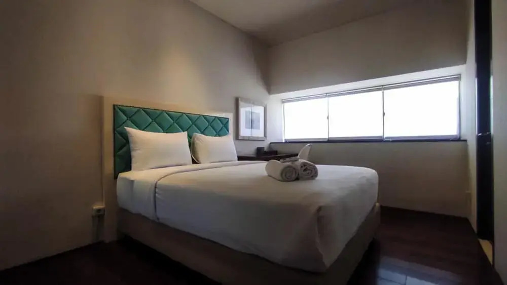 Apartment 3Br With River View In City Center At Sumatra36 Surabaya