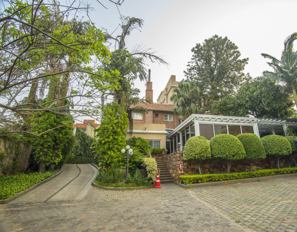 Hotel Villa Morra Suites