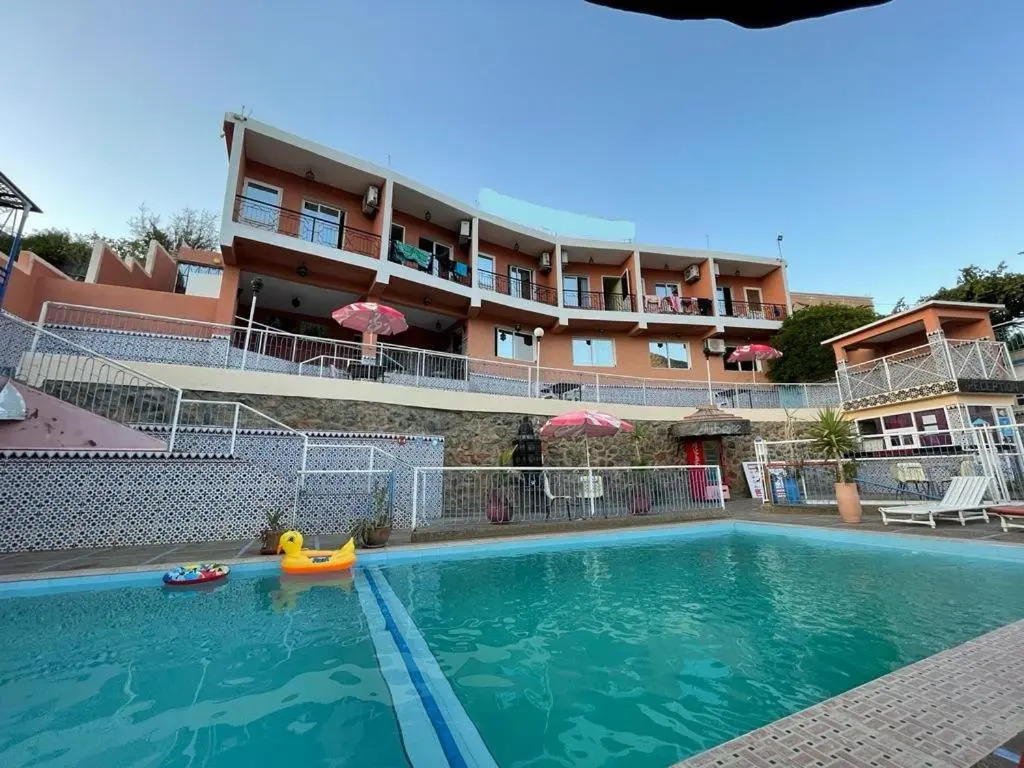 Auberge Les Montagnes du Paradis Your Hidden Retreat in Paradise Valley
