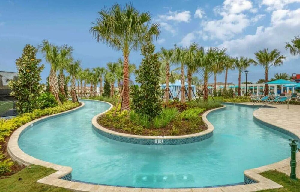 8872ql-backup · Newly Furnished 9BR Villa With Pool/spa