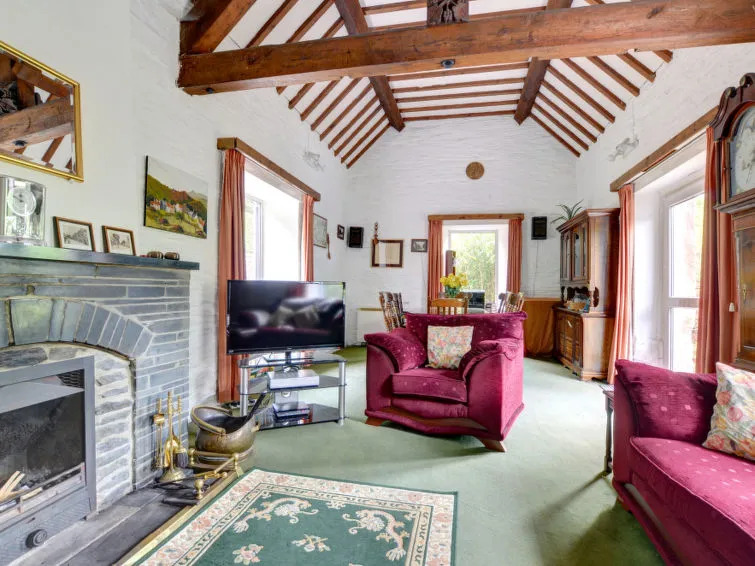 Holiday Home Pantperthog