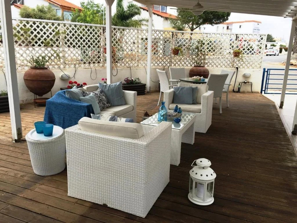 Villa Sirena Blue