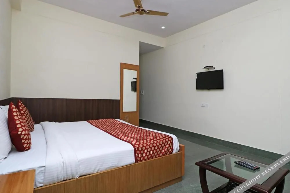 Oyo 4798 Hotel Great Periwal
